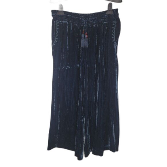 Anthropologie Hei Hei Blue Velvet Cropped Wide Leg Pants - Picture 2 of 5
